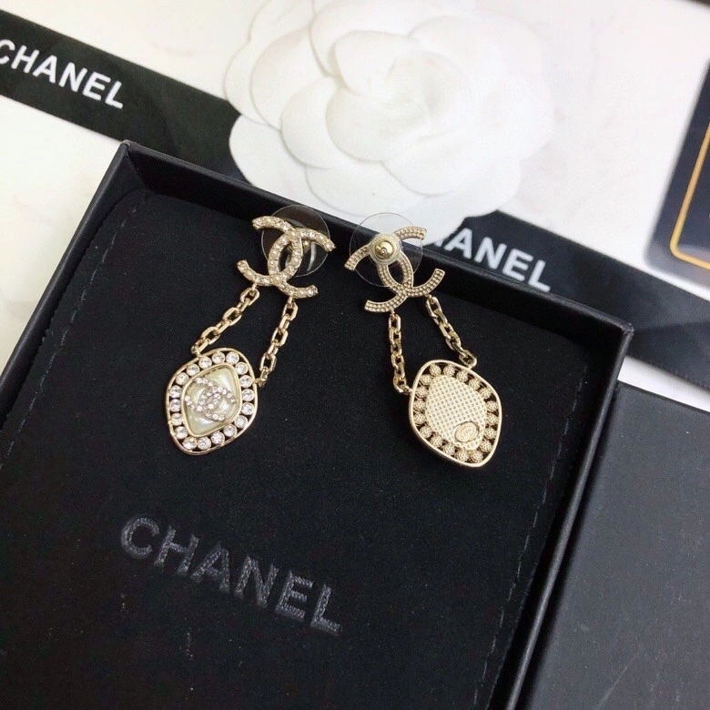 Chanel Earrings WrinkleFree 219869
