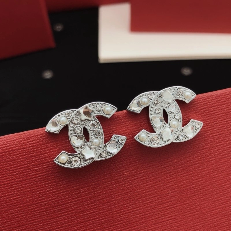 Affordable Chanel Earrings 219859