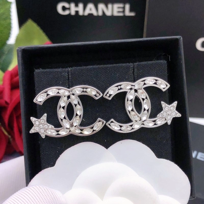 Chanel Earrings Packable 219861