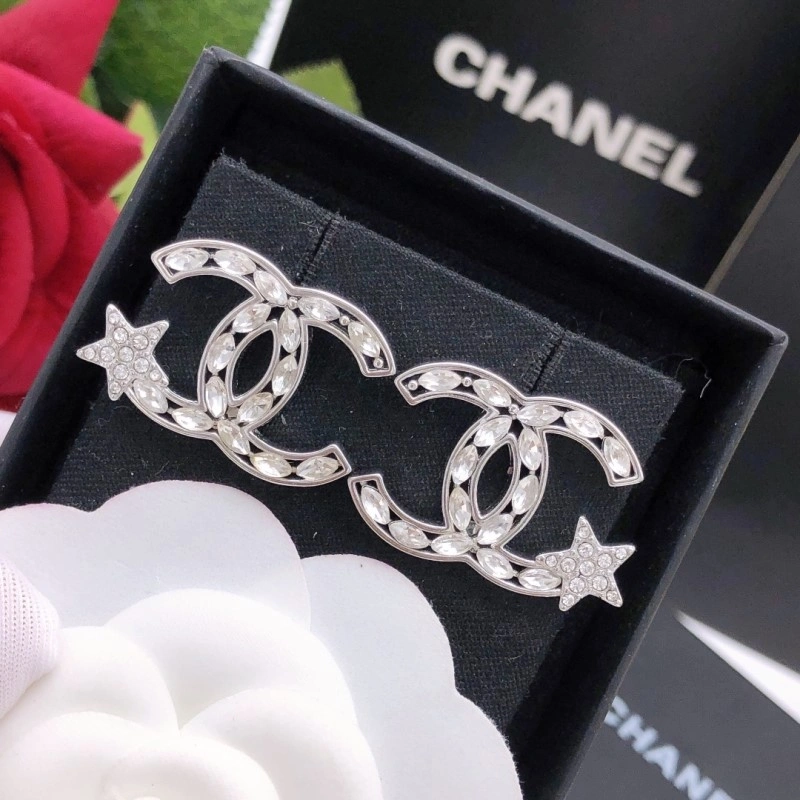 Chanel Earrings Packable 219861