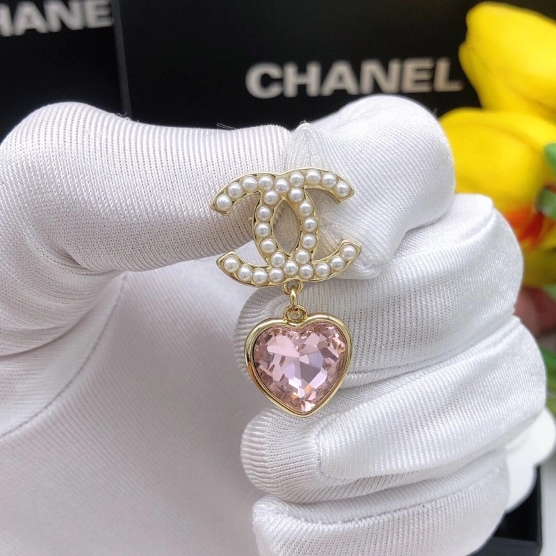 HighPerformance Chanel Earrings 219852