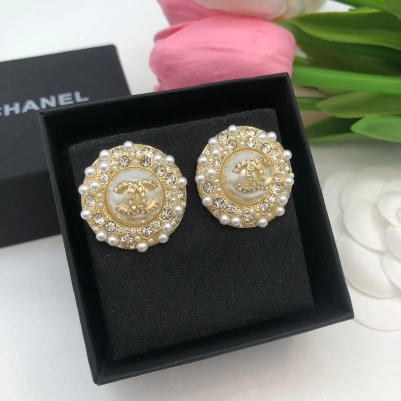 Chanel Earrings Breathable 219848