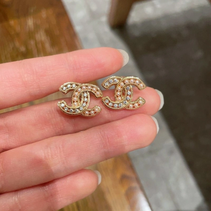 Modern Chanel Earrings 219841