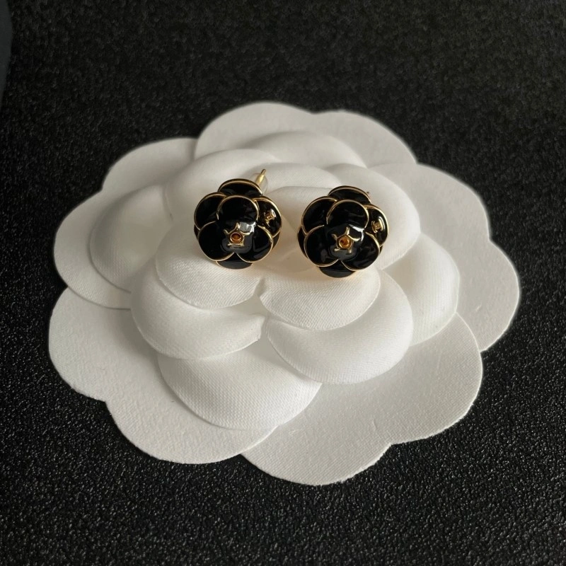Chanel Earrings Unique 219860