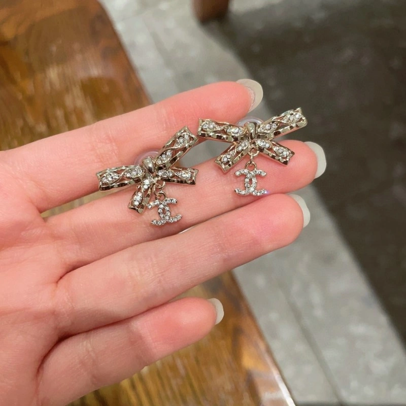 Chanel Earrings Durable 219840