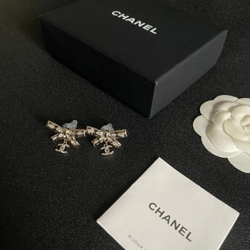 Chanel Earrings Durable 219840