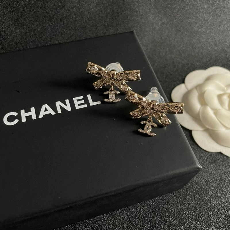 Chanel Earrings Durable 219840