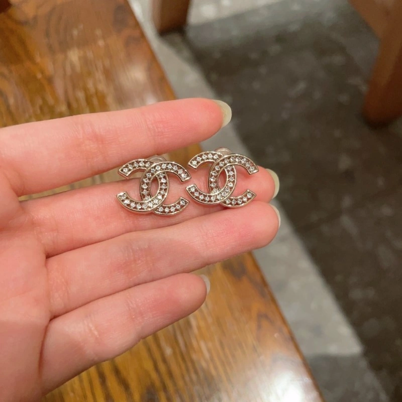 Vibrant Chanel Earrings 219834