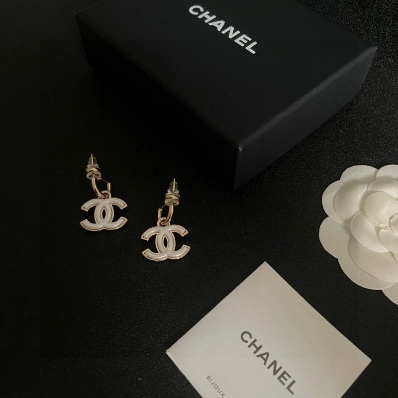 Chanel Earrings Functional 219835