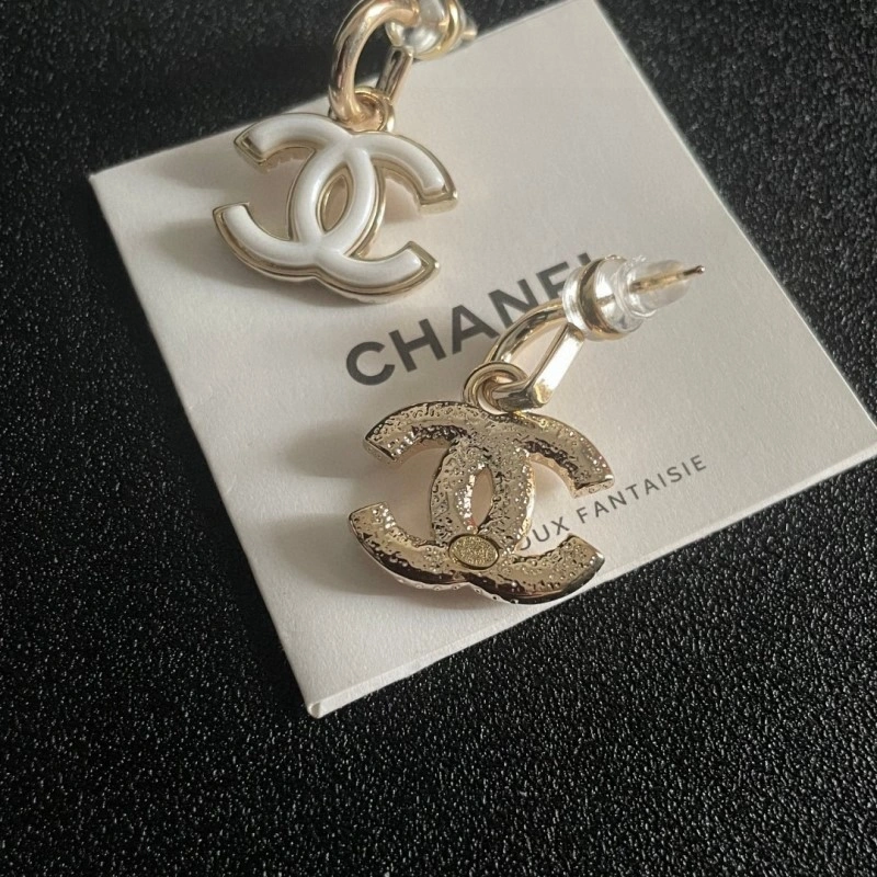 Chanel Earrings Functional 219835