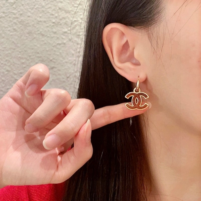 Supportive Chanel Earrings 219843