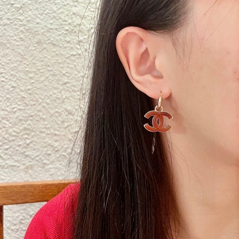 Supportive Chanel Earrings 219843