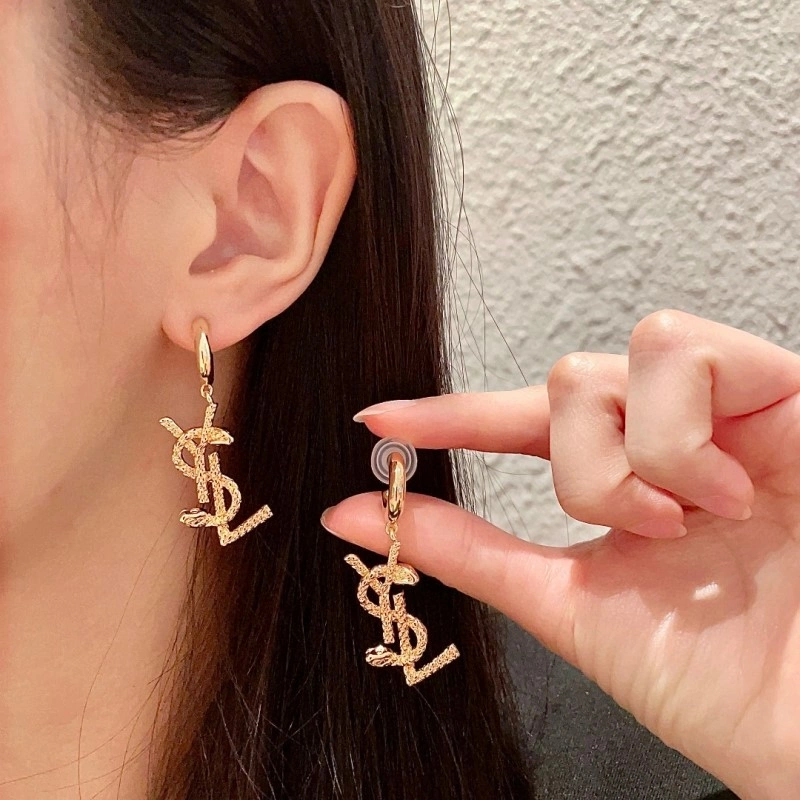 Chanel Earrings WellDesigned 219847