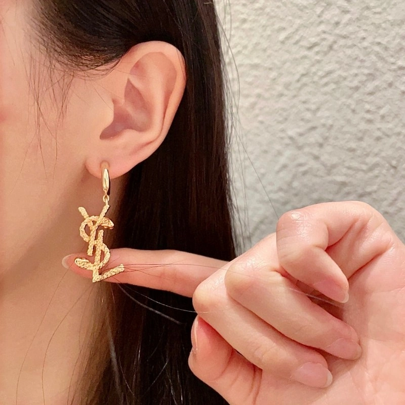 Chanel Earrings WellDesigned 219847