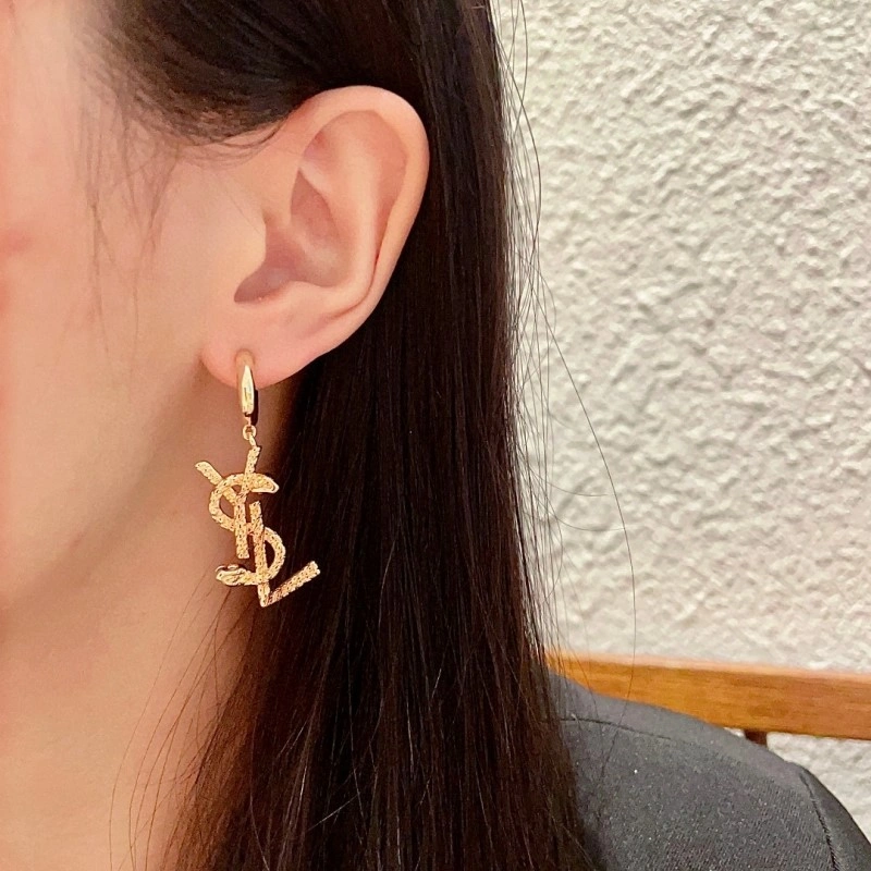Chanel Earrings WellDesigned 219847