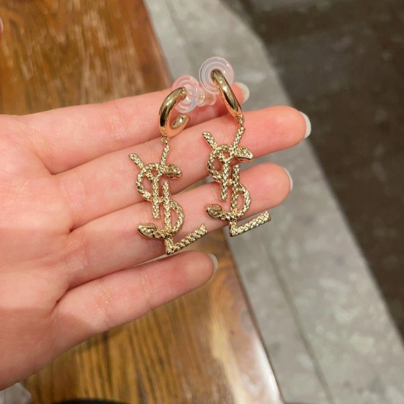 Chanel Earrings WellDesigned 219847