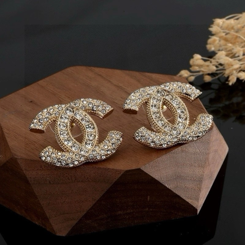 Chanel Earrings Bold 219825