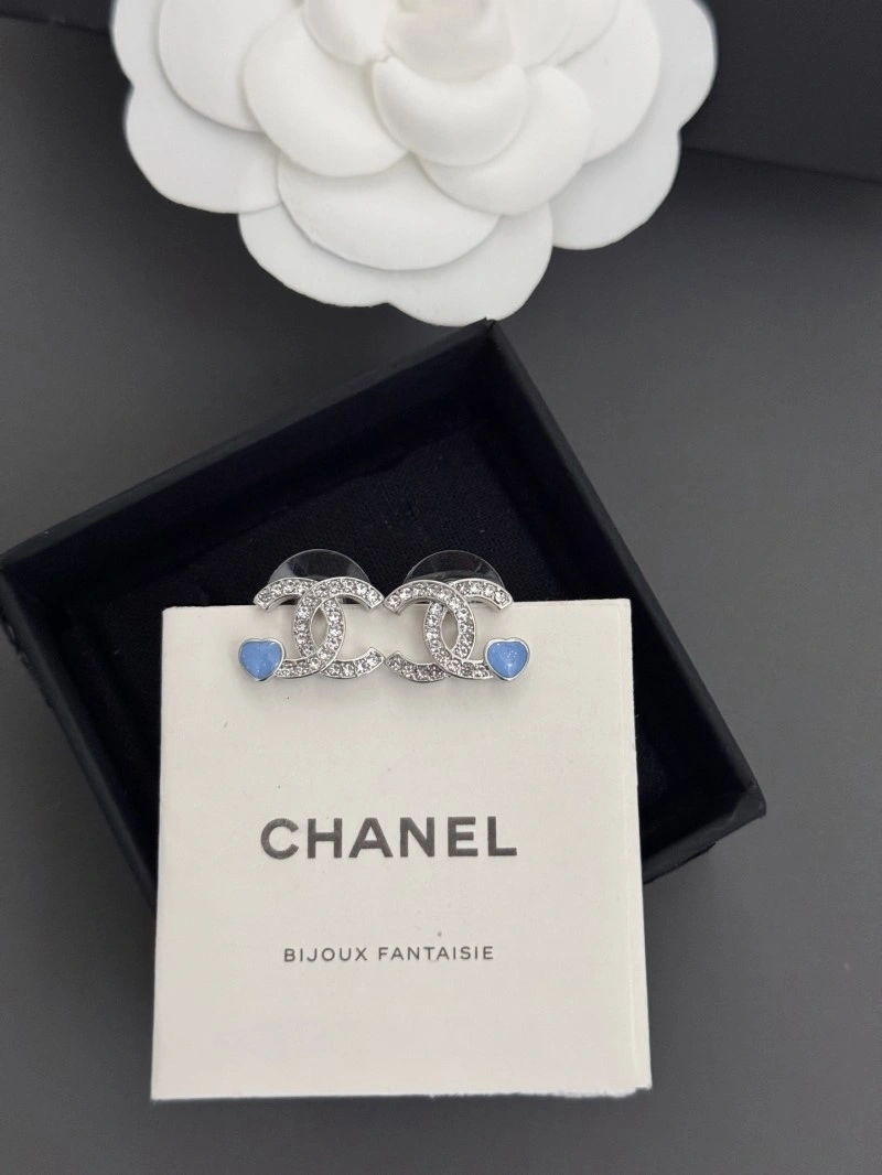 Chanel Earrings Compact 219823