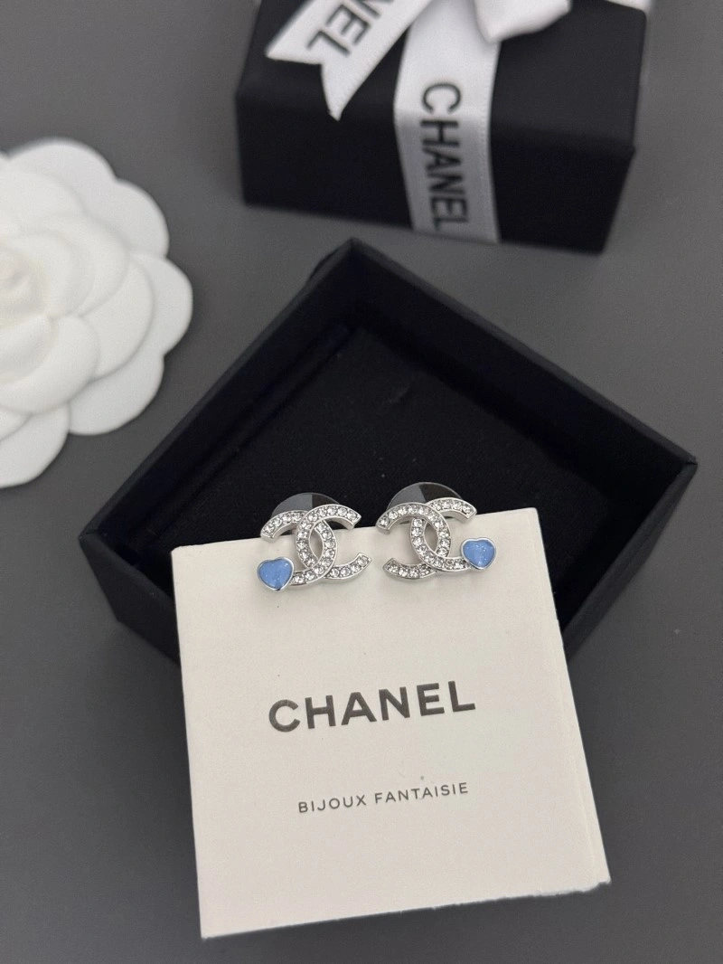 Chanel Earrings Compact 219823