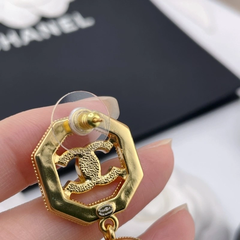Chanel Earrings TechFriendly 219813