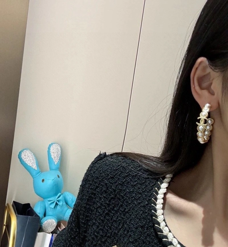 Chanel Earrings Lightweight 219821