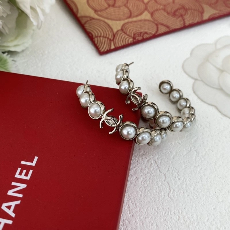 Chanel Earrings Lightweight 219821
