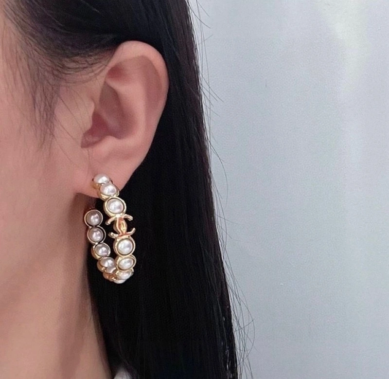 Chanel Earrings Lightweight 219821