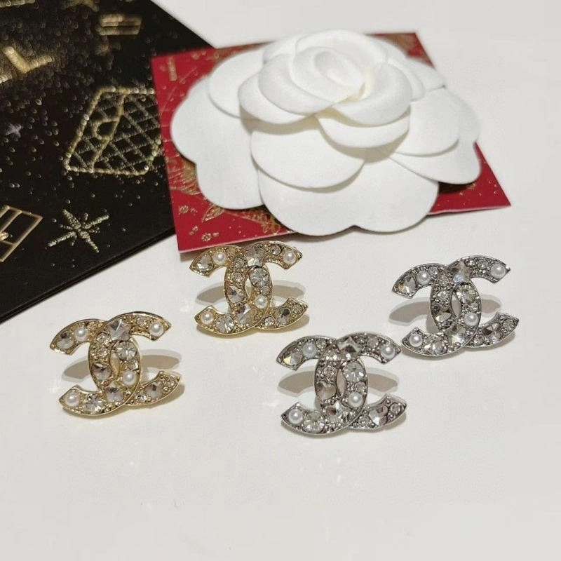 Sustainable Chanel Earrings 219812