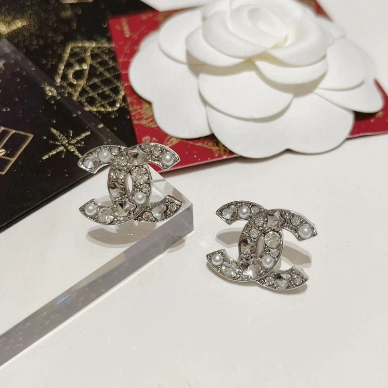 Sustainable Chanel Earrings 219812