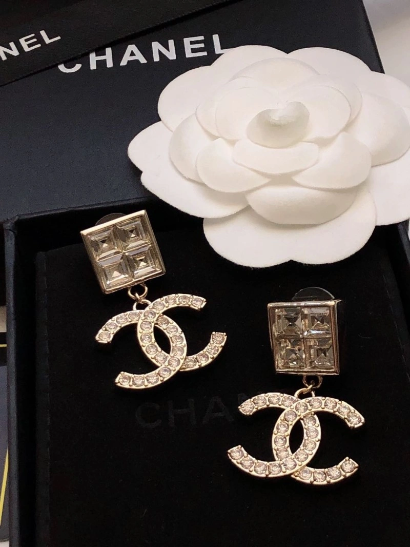 Chanel Earrings Stretchable 219802