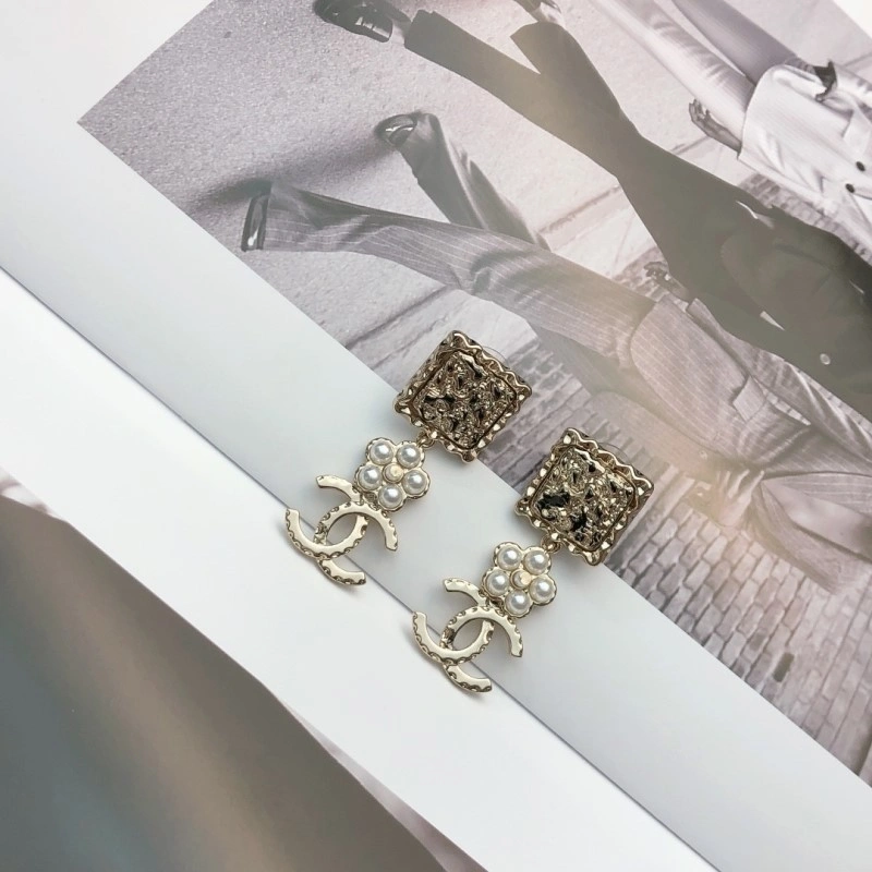 RelaxedFit Chanel Earrings 219807