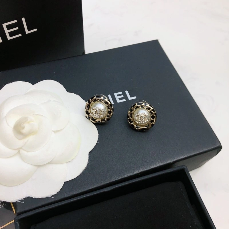 Chanel Earrings Trendsetting 219791