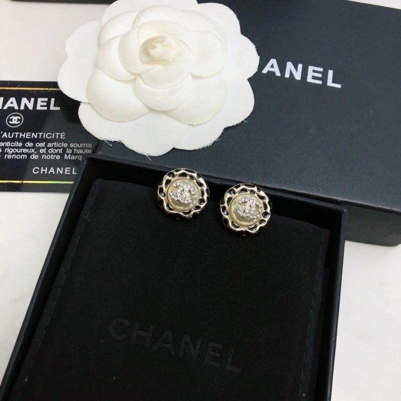 Chanel Earrings Trendsetting 219791