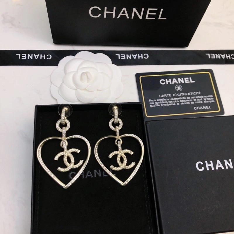 RelaxedFit Chanel Earrings 219800