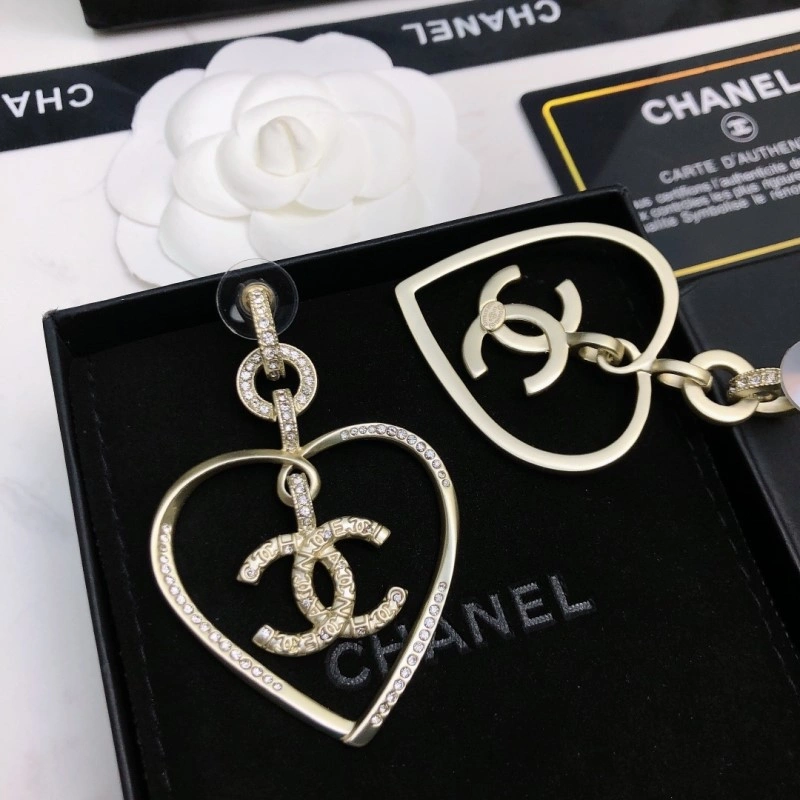 RelaxedFit Chanel Earrings 219800