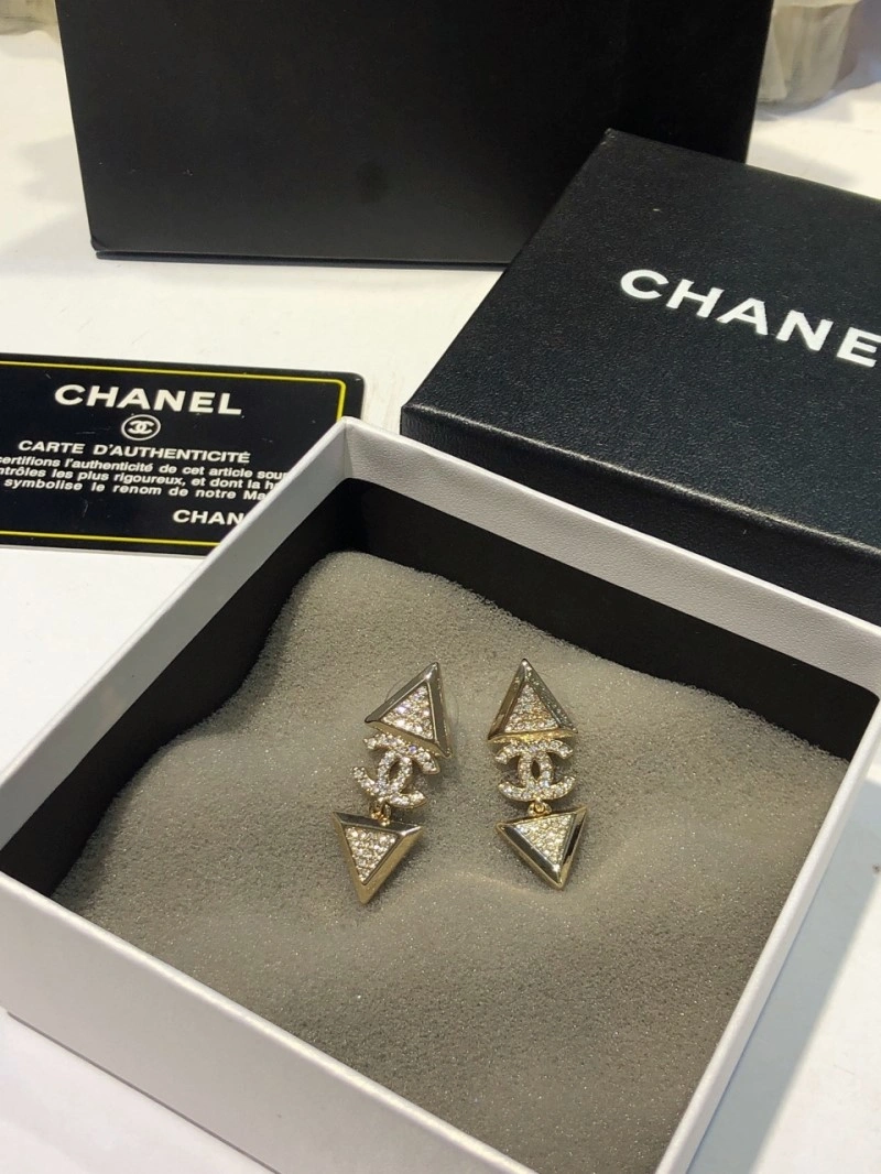 Chanel Earrings Durable 219798
