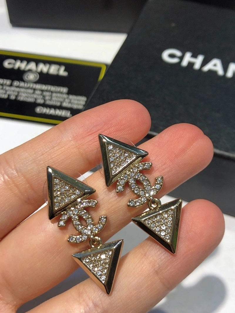 Chanel Earrings Durable 219798
