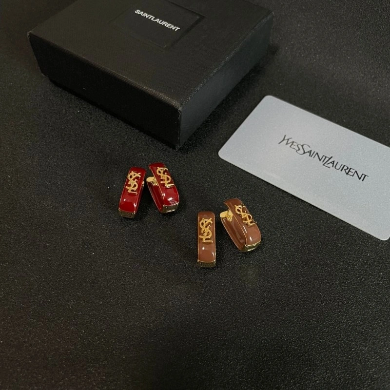 Sporty Chanel Earrings 219787