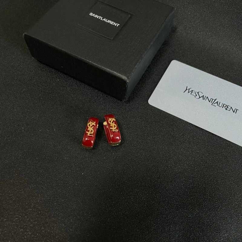 Sporty Chanel Earrings 219787