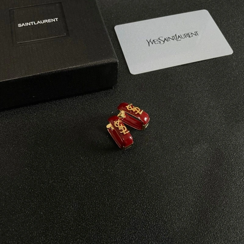 Sporty Chanel Earrings 219787