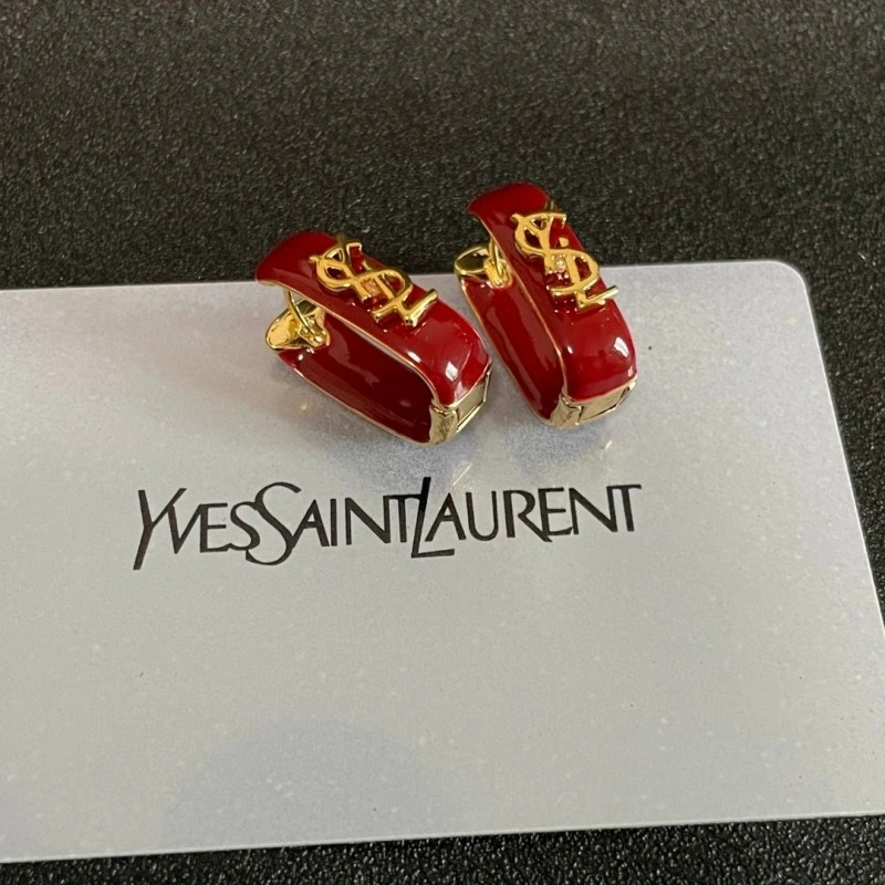 Sporty Chanel Earrings 219787