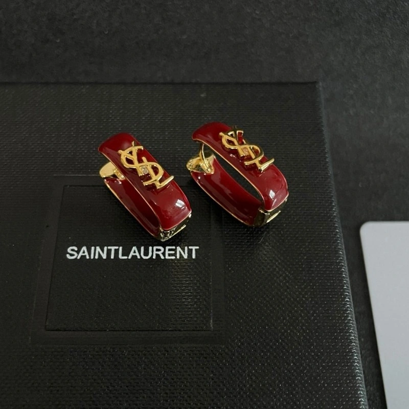 Sporty Chanel Earrings 219787