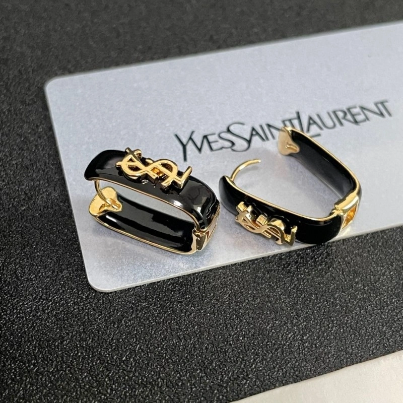 Neat Chanel Earrings 219782
