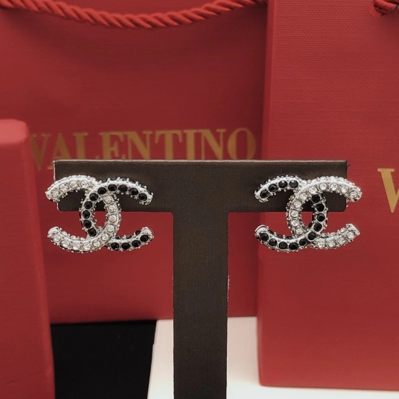 GoAnywhere Chanel Earrings 219785