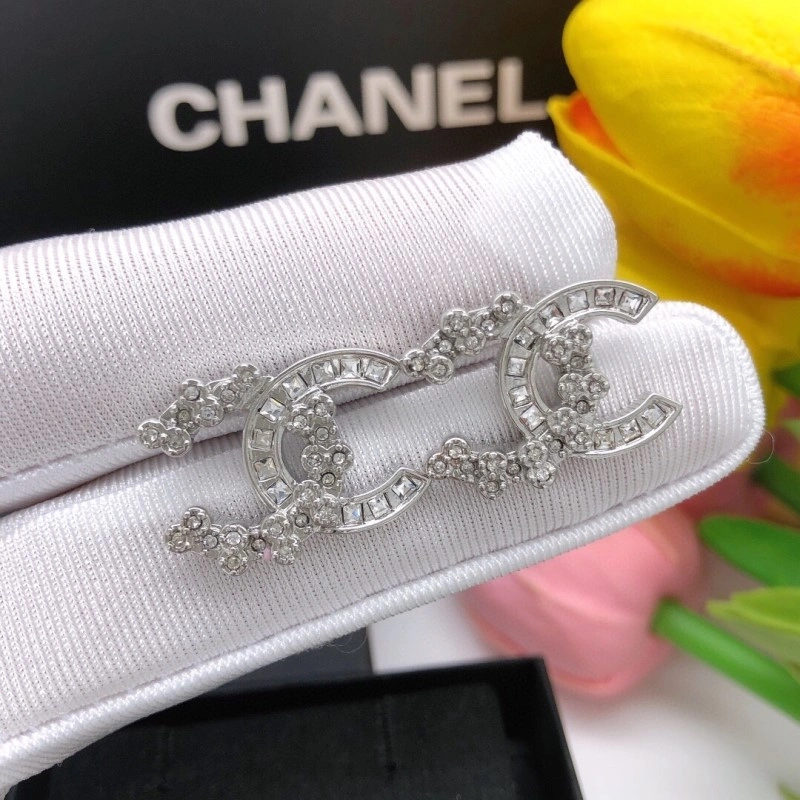 Durable Chanel Earrings 219775