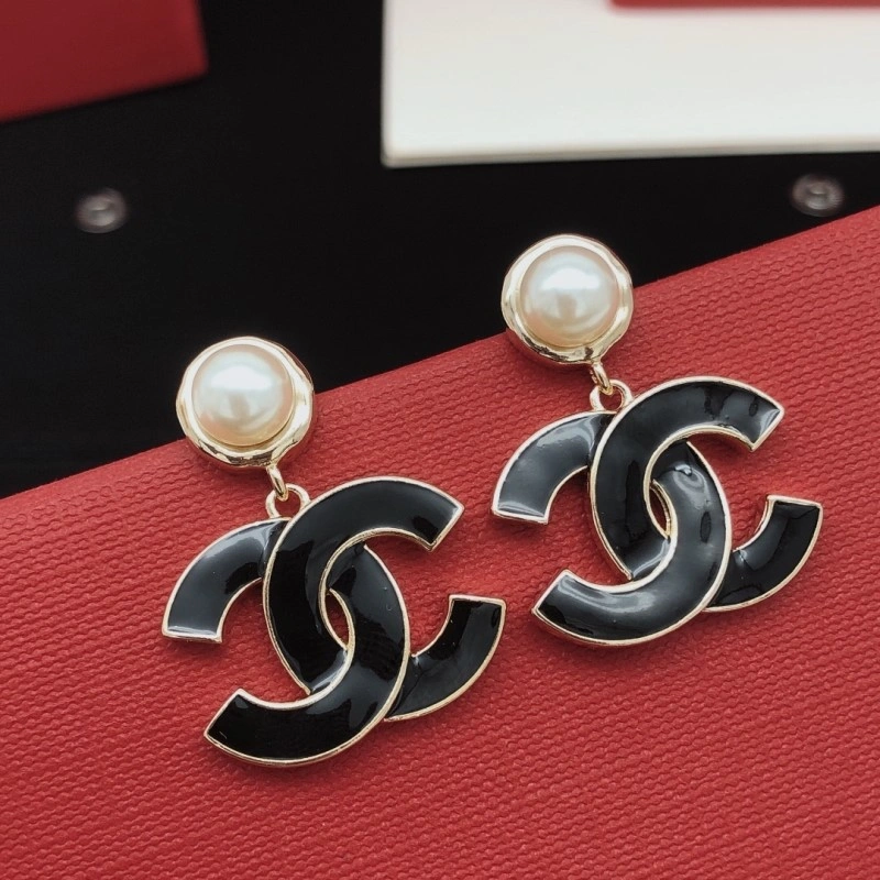TechFriendly Chanel Earrings 219778