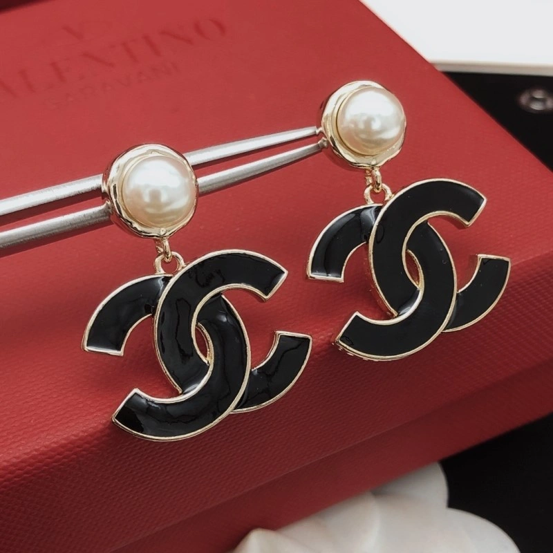 TechFriendly Chanel Earrings 219778