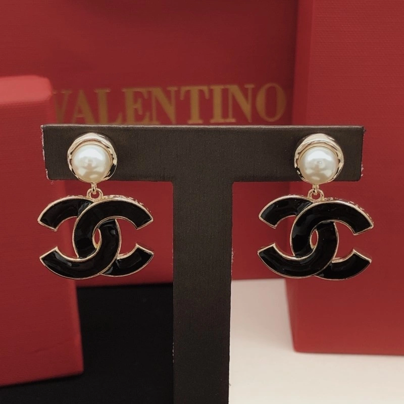 TechFriendly Chanel Earrings 219778