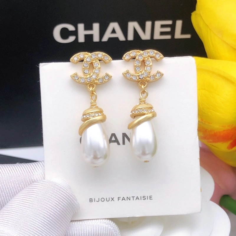 FreshLook Chanel Earrings 219751