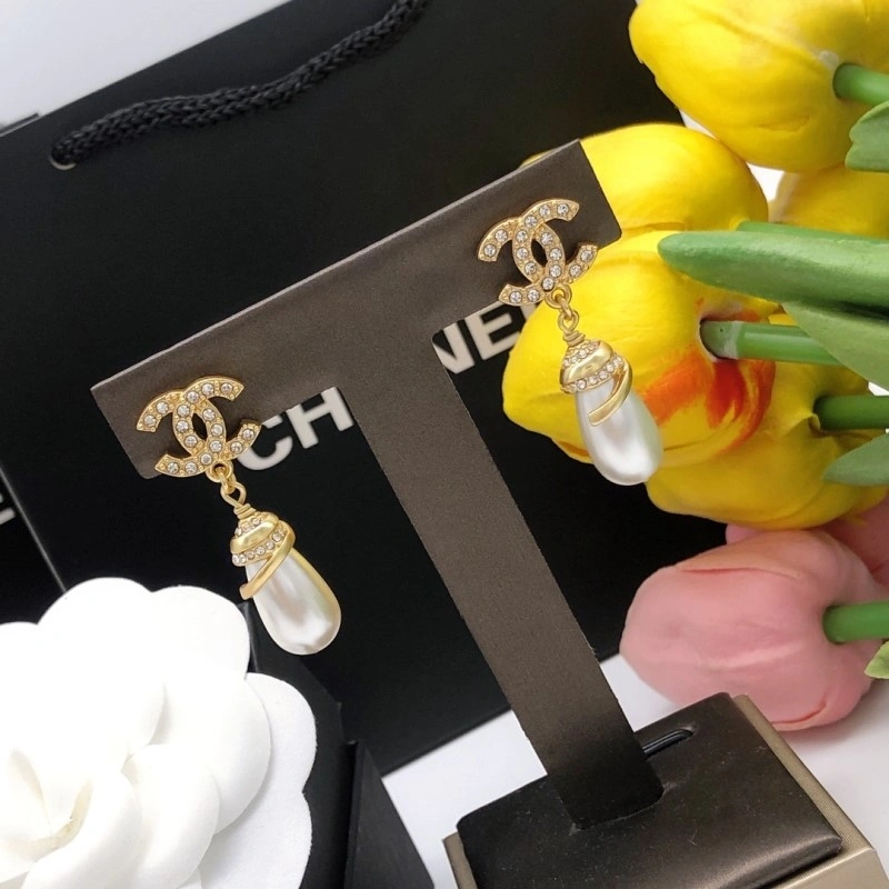 FreshLook Chanel Earrings 219751